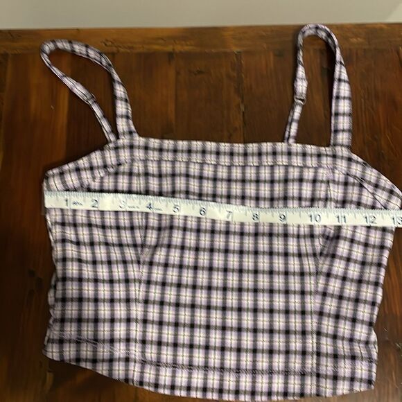 Hollister Advanced Stretch Plaid Crop Top Size XS - Picture 5 of 11